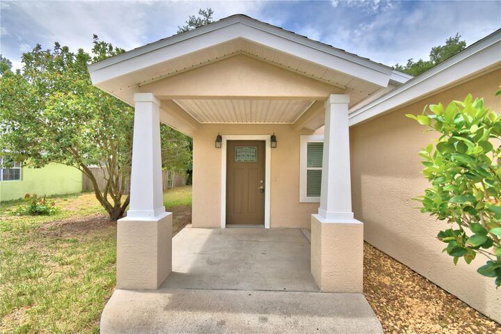 Property Photo:  2456 Bates Avenue SW  FL 33881 