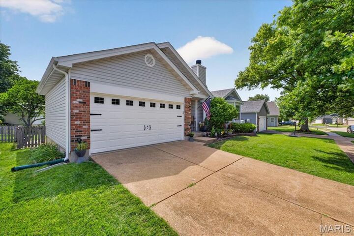 Property Photo:  1510 Morning Sun Drive  MO 63021 
