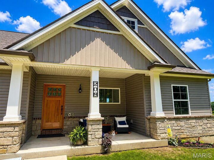 Property Photo:  208 Berg Crossing Drive  MO 63332 