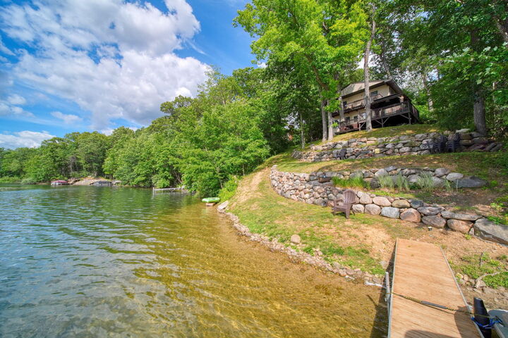 Property Photo:  192 Eastshore Drive  MI 49249 