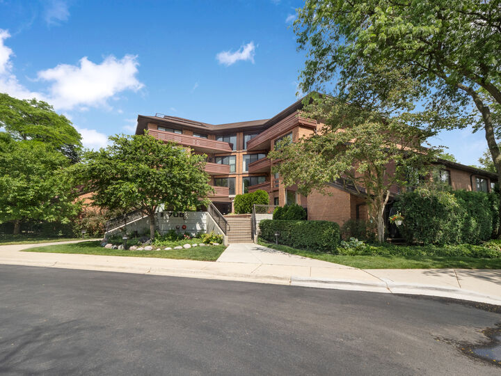 Property Photo:  706 Waukegan Road C-203  IL 60025 