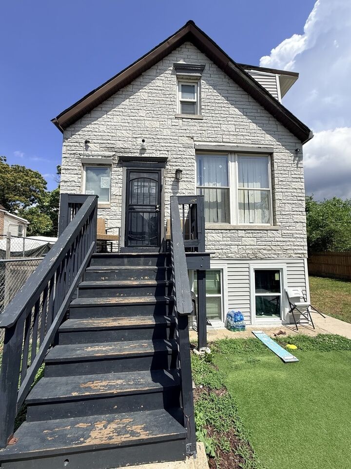 Property Photo:  1533 S Kilbourn Avenue  IL 60623 