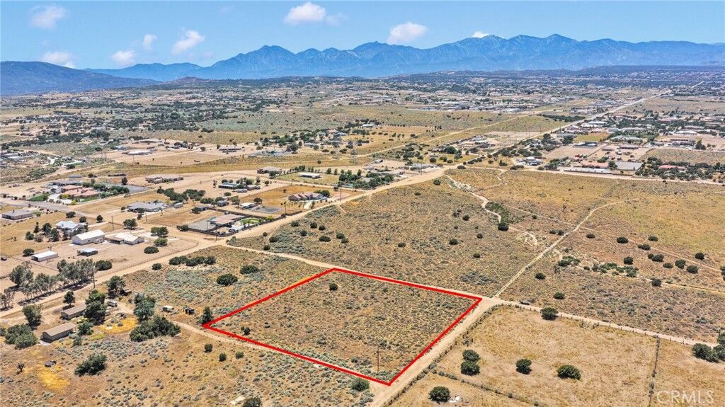 Property Photo: 1 Buffalo Road CA 92344
