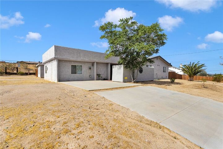 Property Photo: 27763 Crestview CA 92311