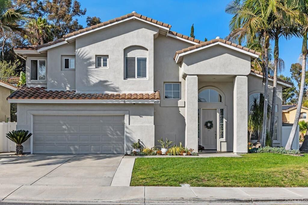 Property Photo: 4580 Avenida Privado CA 92057