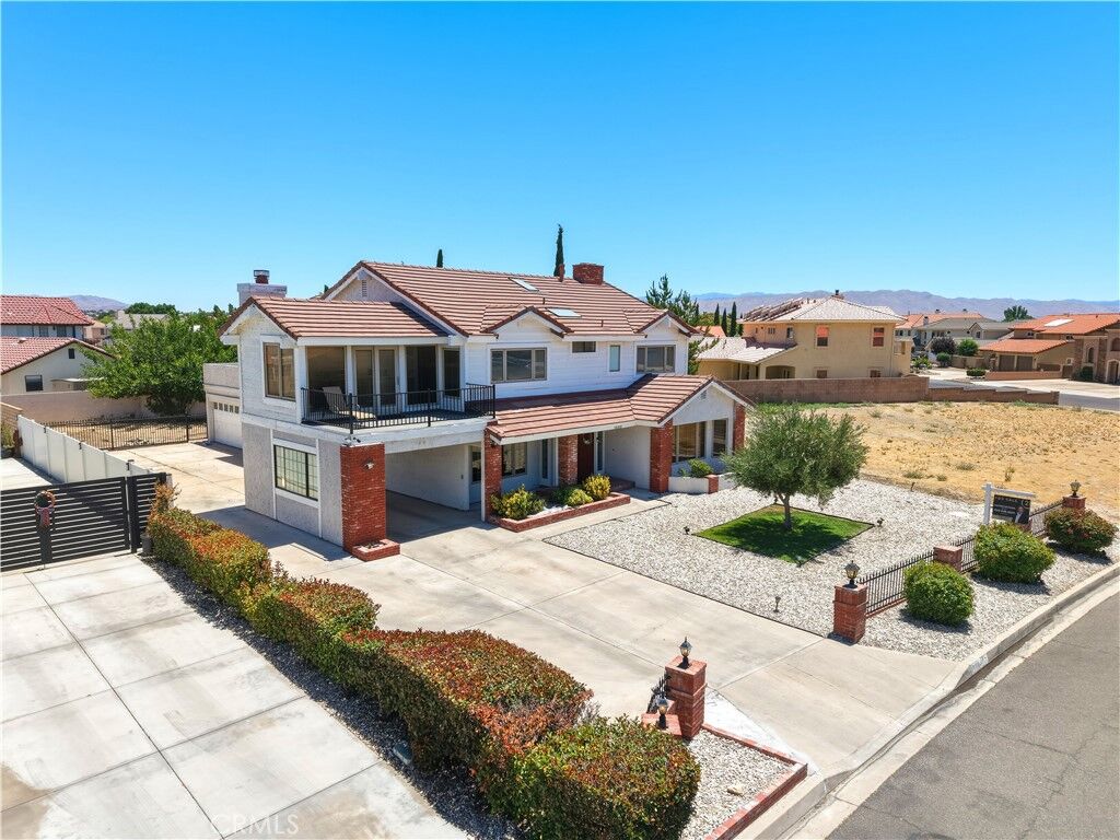 Property Photo:  18380 Lakeview Drive  CA 92395 