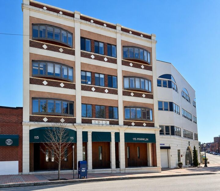 Property Photo: 115 Franklin Street Suite 4 ME 04401