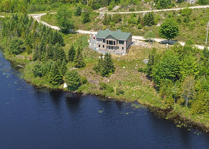Property Photo: 147 Old Mill Stream Road ME 04664