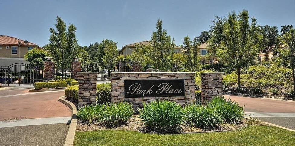 Property Photo: 1401 Indiana Way 61 CA 95765