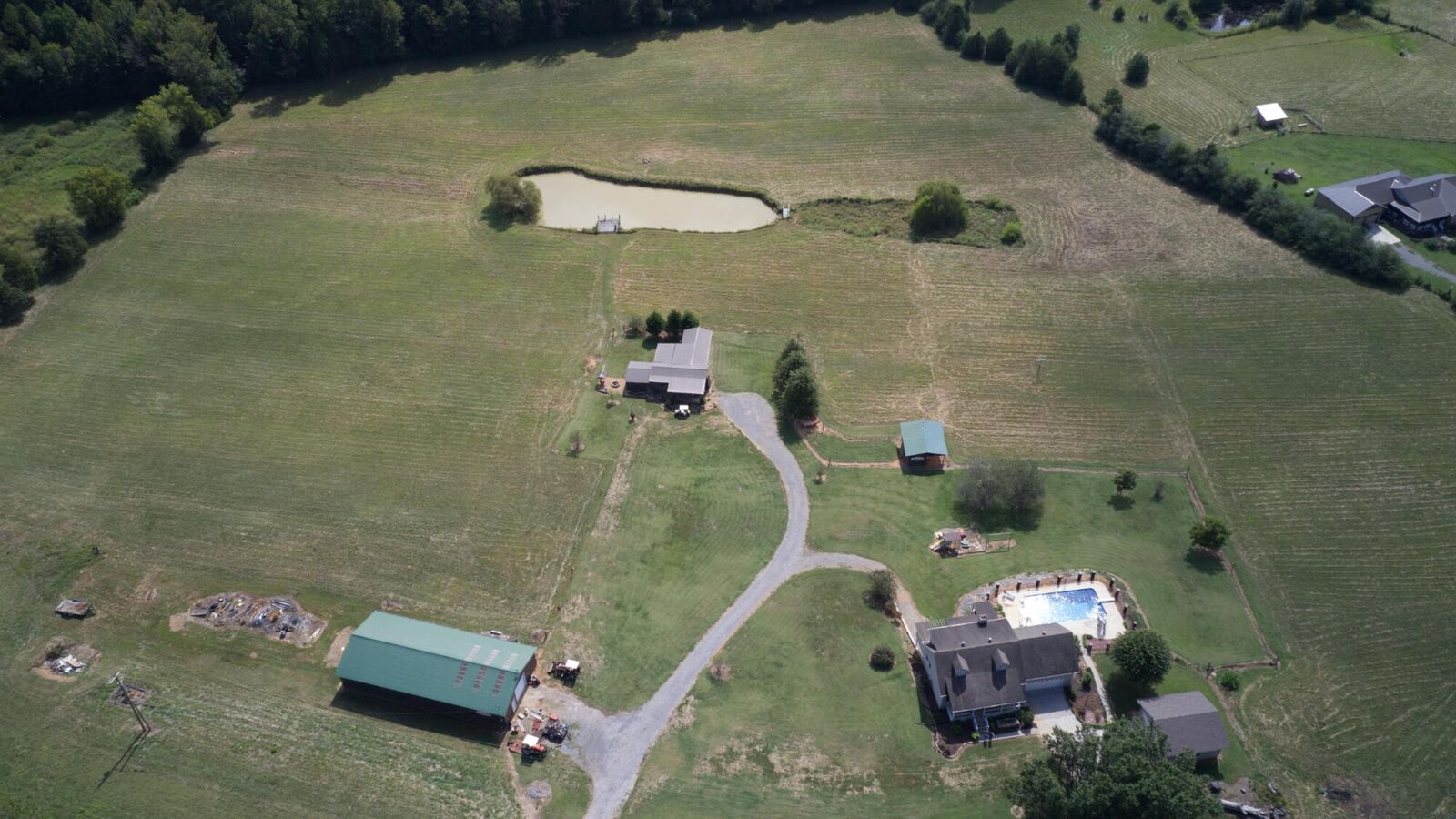 Property Photo:  2239 County Road 750  TN 37309 
