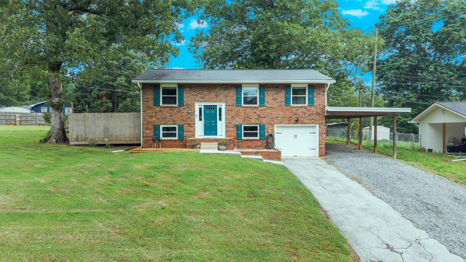 Property Photo:  6035 Porter Drive  TN 37341 