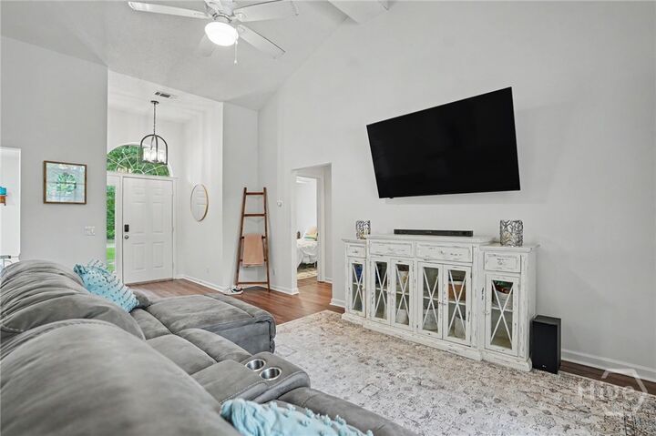 Property Photo:  801 Oxford Drive  GA 31324 