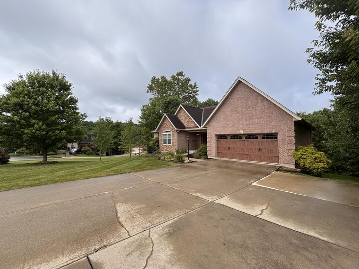 Property Photo:  225 Maple Ridge Street  KY 41030 