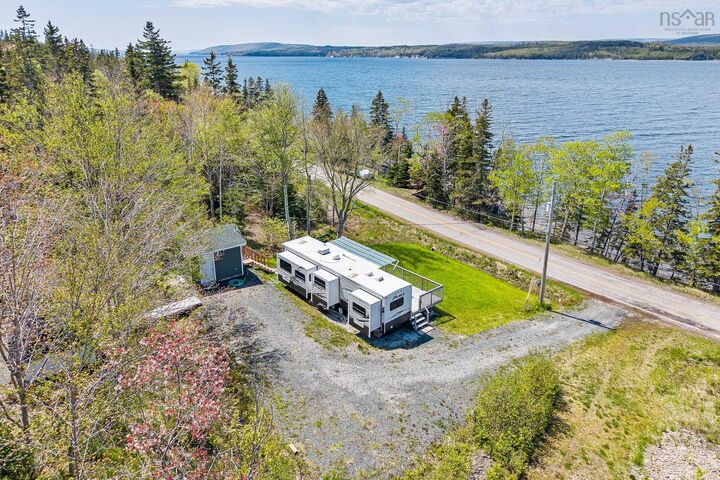 Property Photo: 9286 Kempt Head Road NS B1X 1P5