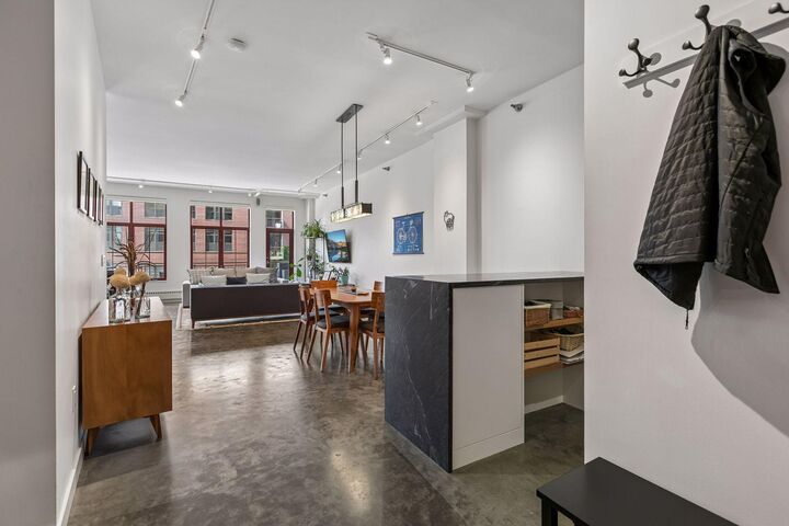 Property Photo: 600 S 2nd Street S302 MN 55401
