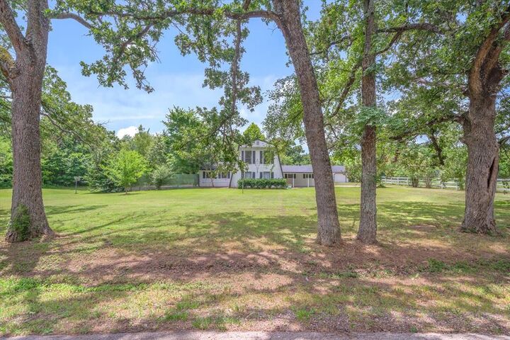 Property Photo: 1003 Vz County Road 2128 TX 75169