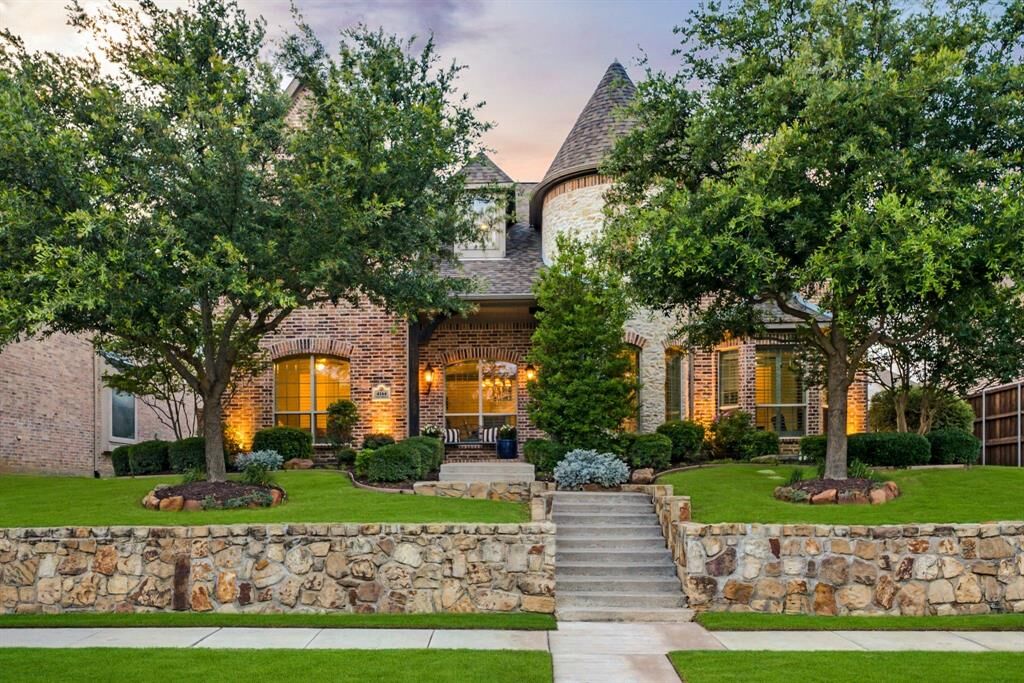 Property Photo:  4164 Chevy Chase Lane  TX 75033 