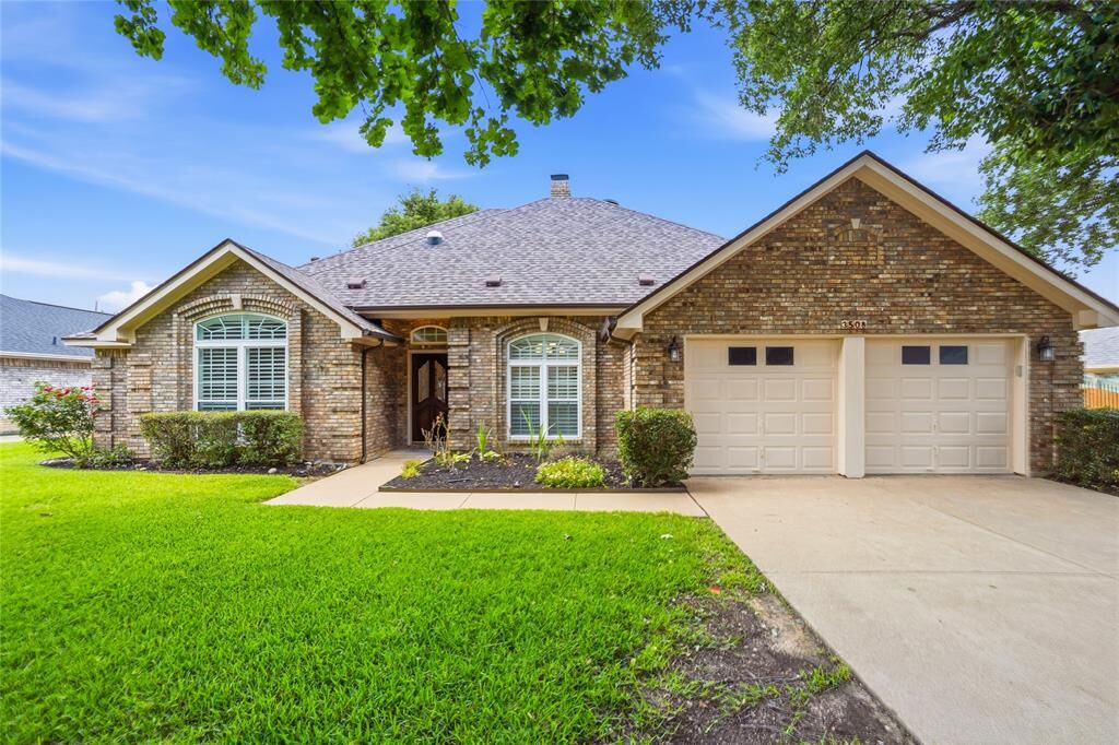 Property Photo: 3508 Fox Meadows Drive TX 76034