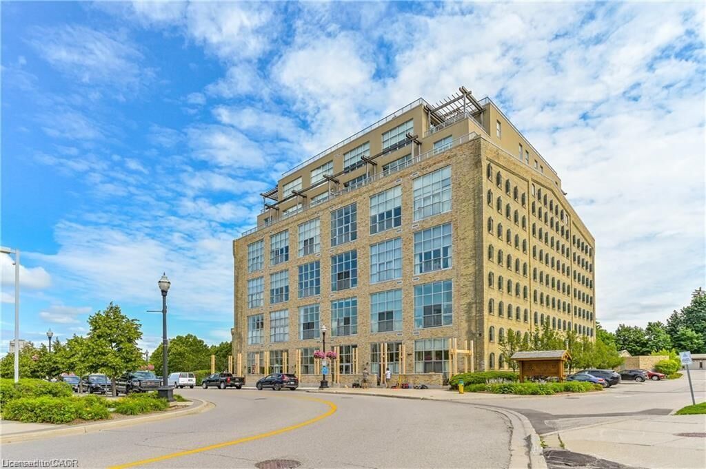 Property Photo: 5 Father David Bauer Drive 402 ON N2L 6M2