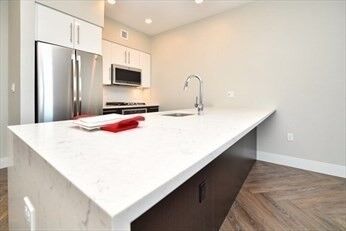 Property Photo:  1973 Dorchester Ave 6009  MA 02124 