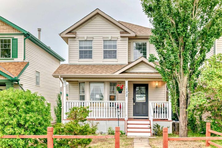 132 Hidden Hills Road NW — photo 1