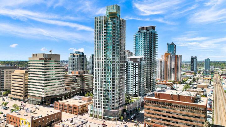 Photo de la propriété:  901 10 Avenue SW 1401  AB T2R 0B5 