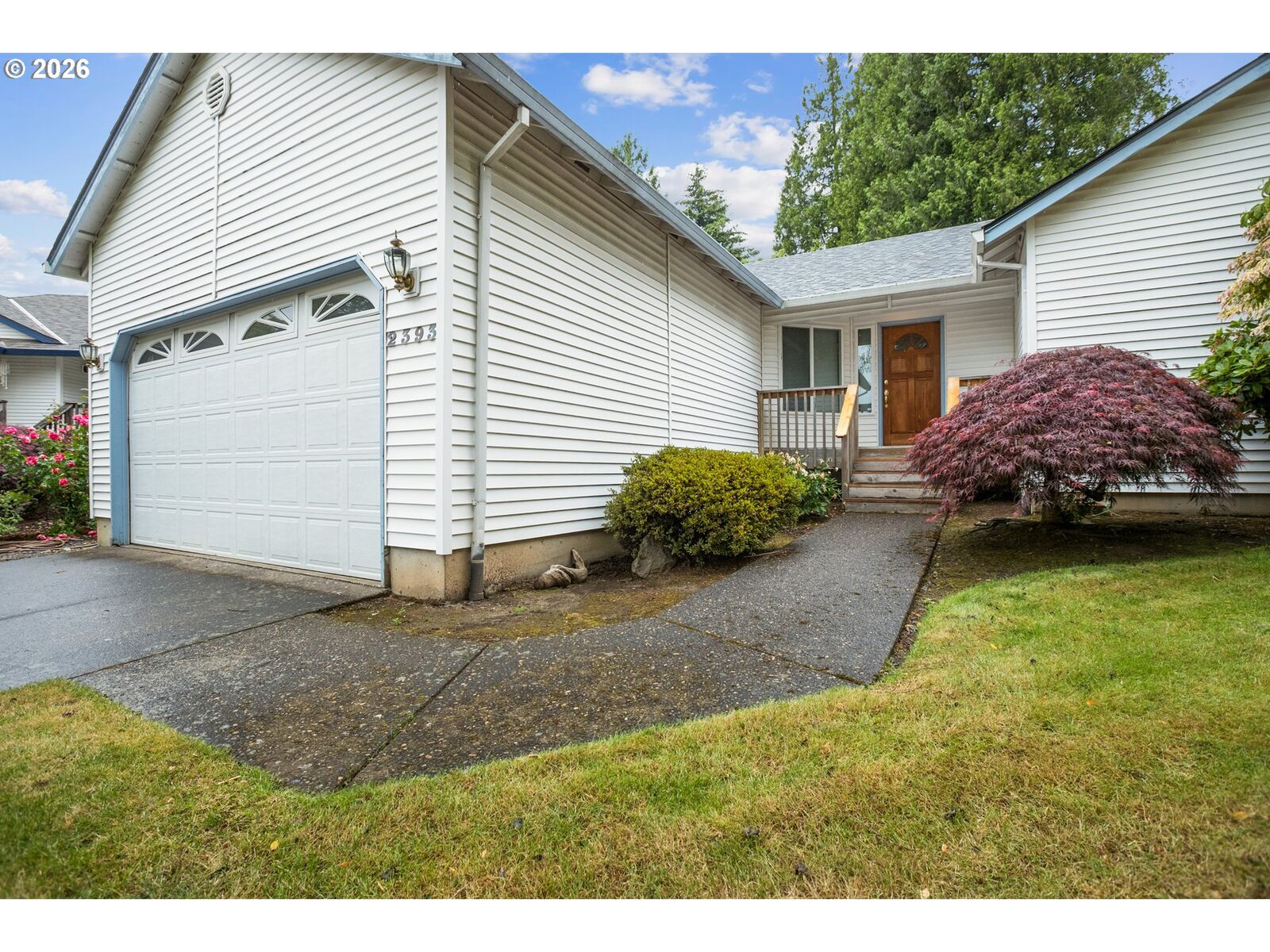 Property Photo:  2393 SW 1st St  OR 97080 