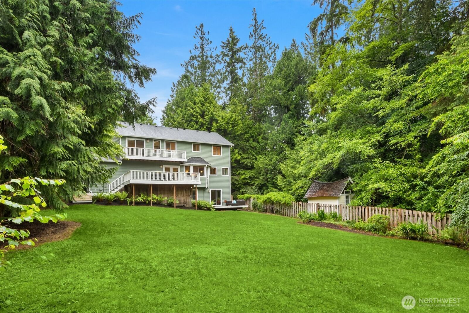 Property Photo: 7045 NE Baker Hill Road WA 98110