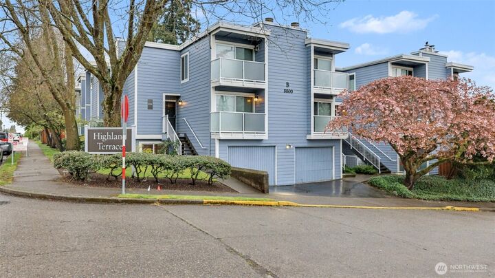 Property Photo: 8800 20th Avenue NE B101 WA 98115