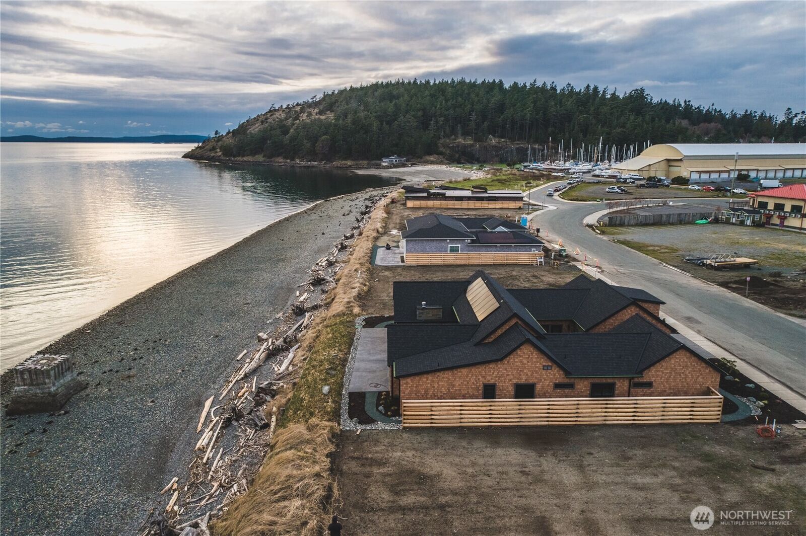 Property Photo: 2215 Skyline Way WA 88221