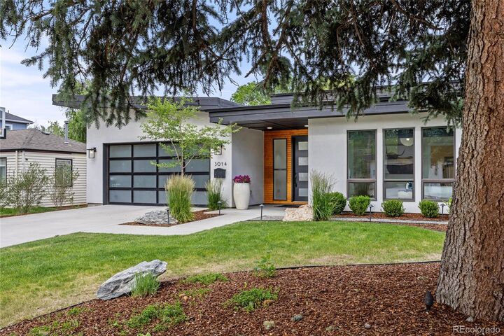 Property Photo:  3014 S Ash Street  CO 80222 