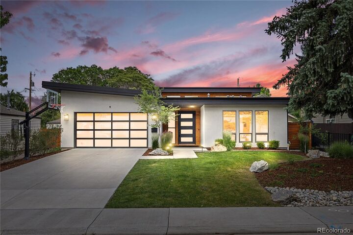 Property Photo: 3014 S Ash Street CO 80222