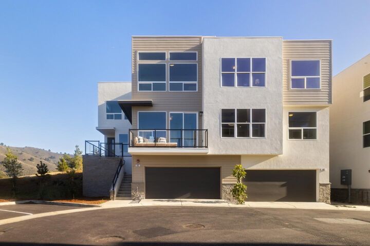 Property Photo: 827 Fassler Avenue CA 94044