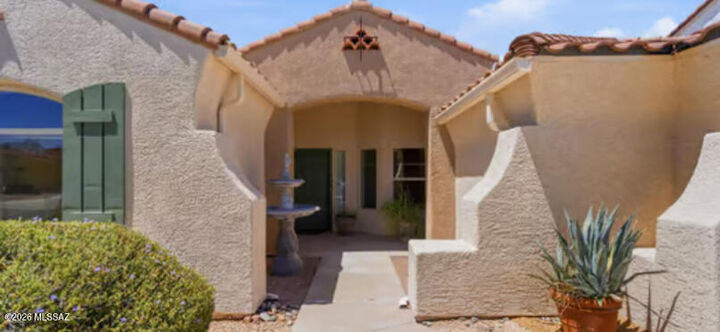 Property Photo:  7552 W Colony Park Drive  AZ 85743 