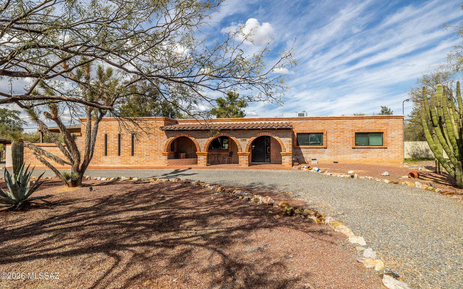 Property Photo: 1460 W Sage Street AZ 85704