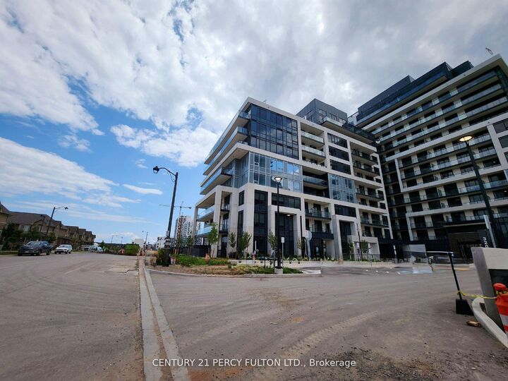 Property Photo: 3200 William Coltson Avenue 512 ON L6H 7W6