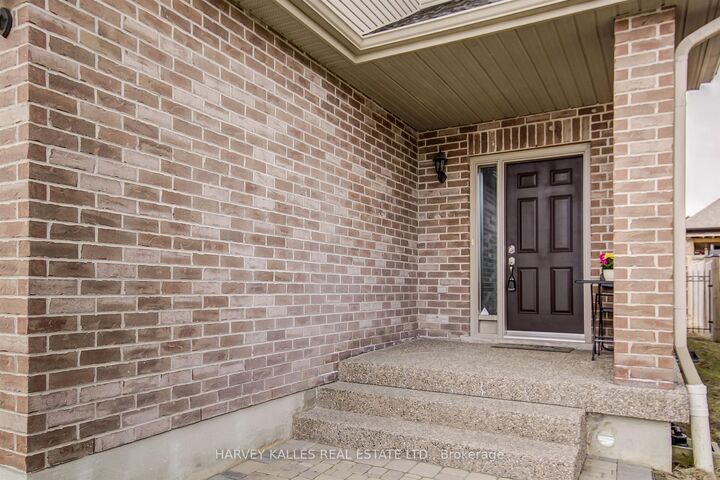 Property Photo: 106 Eden Oak Trail ON N2A 0G1