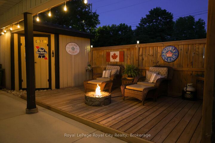Property Photo: 281 Metcalfe Street ON N1E 4Z2