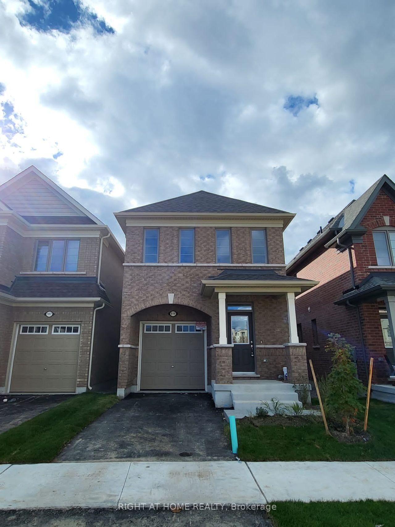 Property Photo: 111 Bayardo Drive ON L1L 0V2