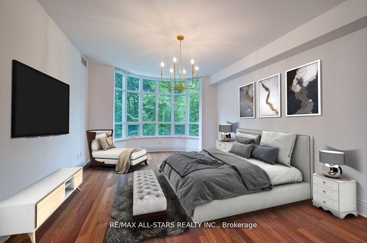 Property Photo:  7071 Bayview Avenue 211  ON L3T 7Y8 