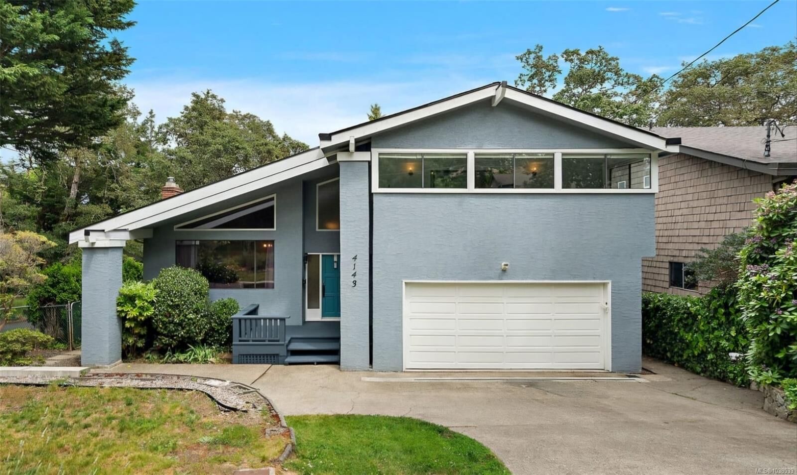 Property Photo: 4143 Cedar Hill Rd BC V8N 3C2