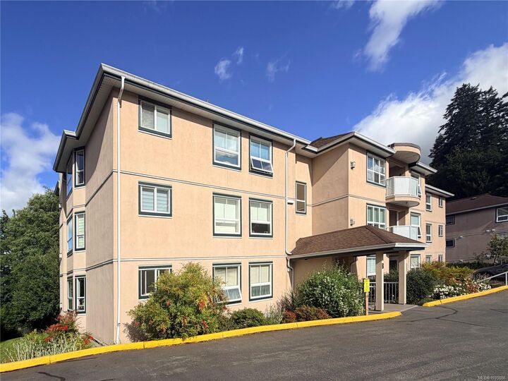3000 Oak St #301B — photo 1