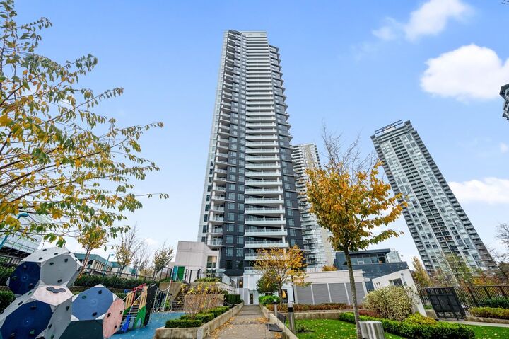 9887 Whalley Boulevard 3506 — photo 1