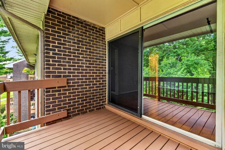 Property Photo:  5039 Green Mountain Circle 5  MD 21044 