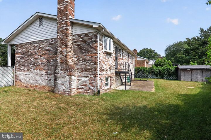 Property Photo:  2516 Shadyside Avenue  MD 20746 