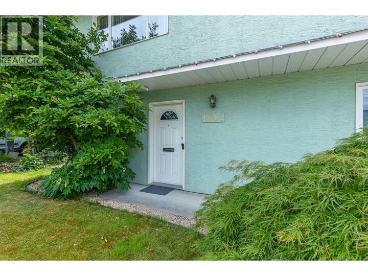 Property Photo:  1812 46 Avenue  BC V1T 3P5 