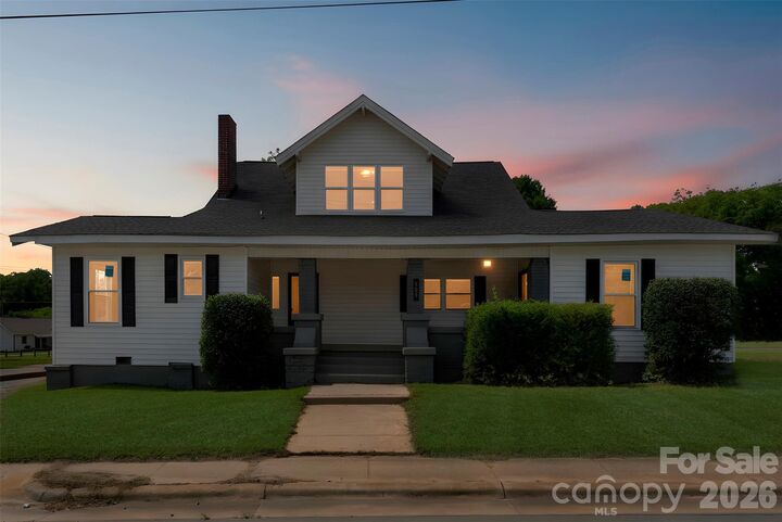 Property Photo:  509 E Grover Street  NC 28150 