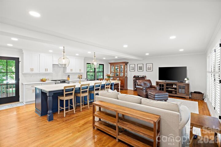 Property Photo:  3724 Champaign Street  NC 28210 