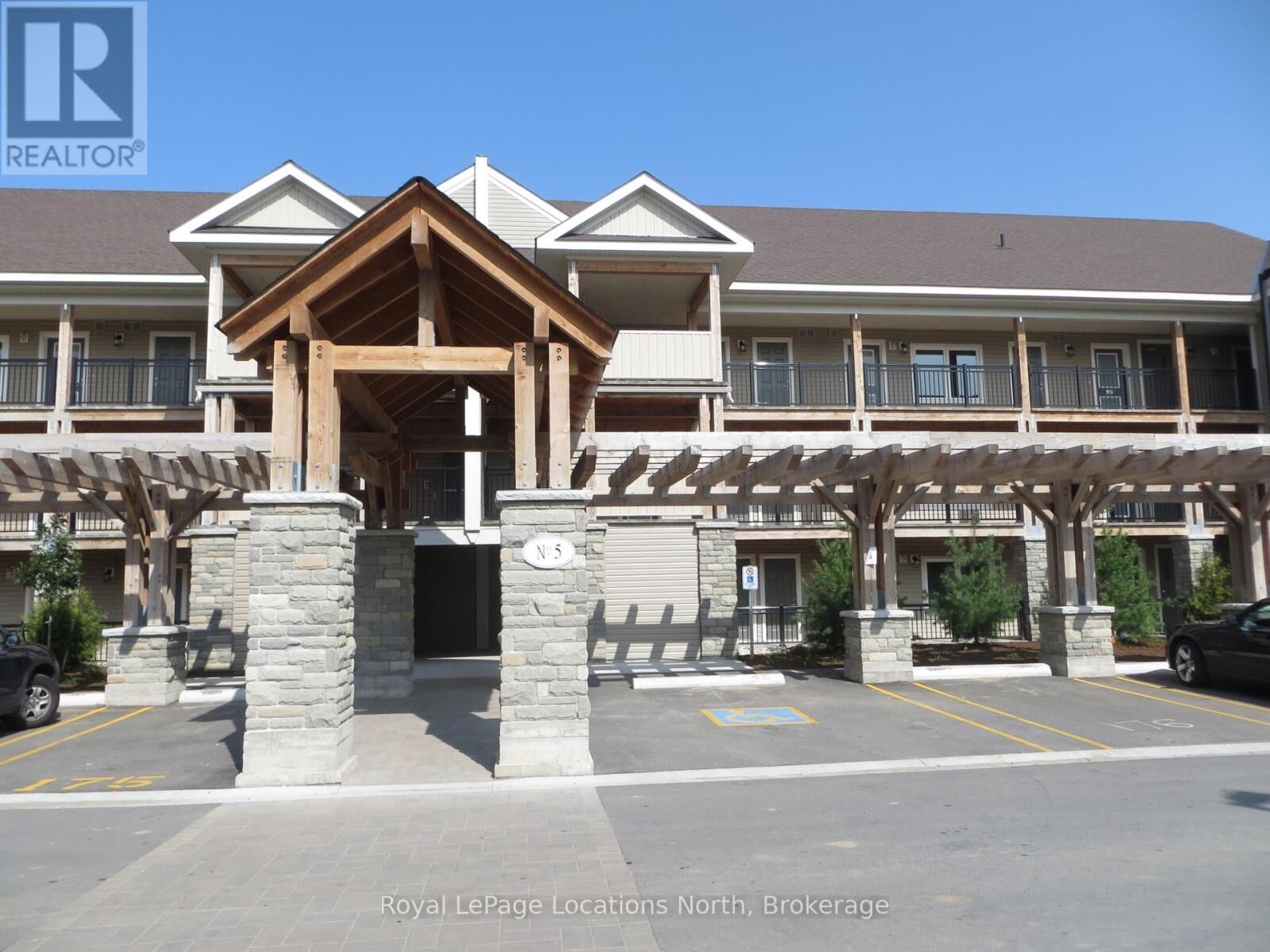 Property Photo:  5 Anchorage Crescent 305  ON L9Y 0Y6 