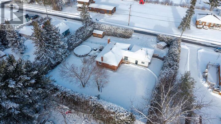 Property Photo:  3246 Elizabeth Street  ON K0A 2W0 